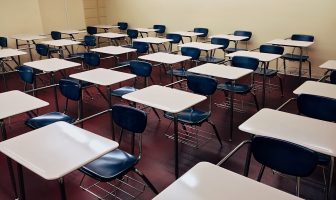 Desde la política educativa: ¿Cómo abordar una propuesta progresiva de retorno a clases?